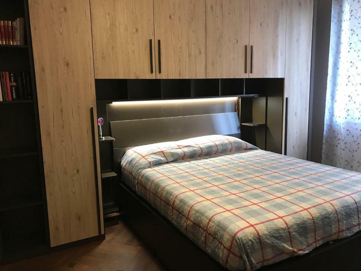 La Casa Di Claudia Apartment เจนัว ภายนอก รูปภาพ