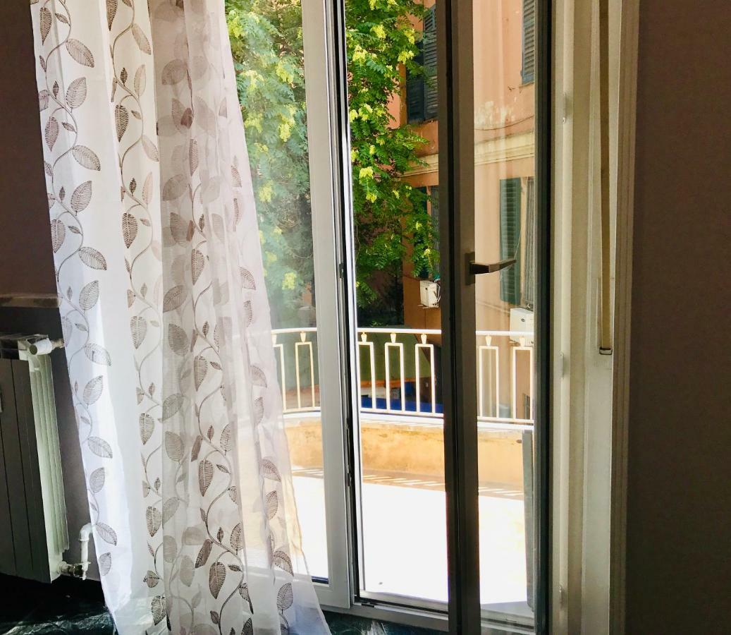 La Casa Di Claudia Apartment เจนัว ภายนอก รูปภาพ
